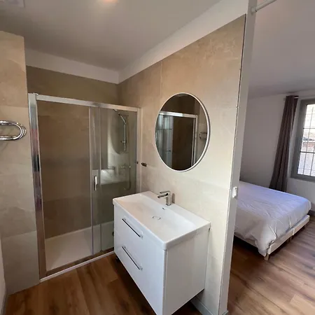 La Maison Des Filles * 阿让